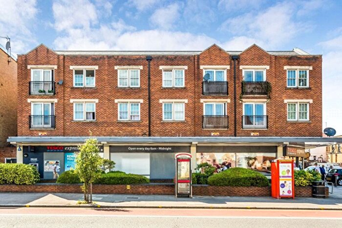 1 Bedroom Flat To Rent In High Road, Wood Green, London, N22