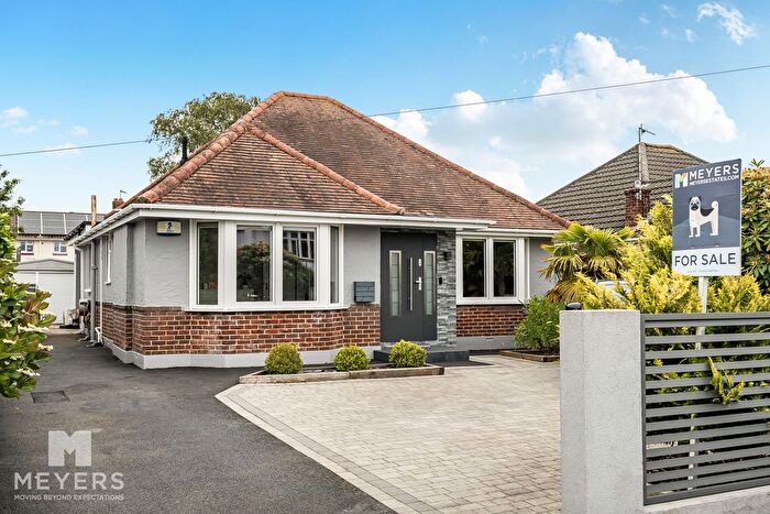 3 Bedroom Detached Bungalow For Sale In Alderney Avenue, Poole, BH12