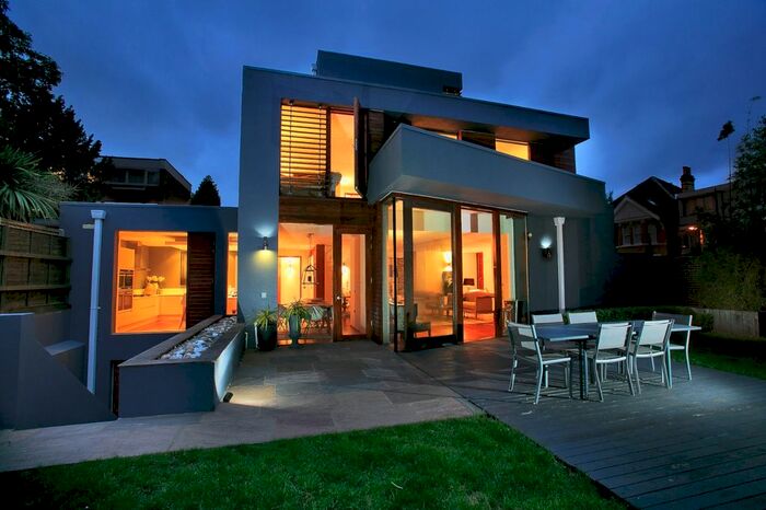 6 Bedroom Detached House To Rent In Spring Grove Road, Richmond, TW10