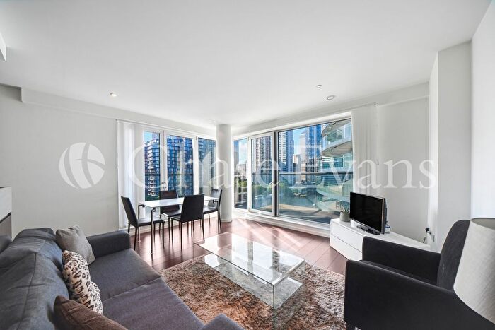 2 Bedroom Flat To Rent In North Boulevard, Baltimore Wharf, Canary Wharf, London, E14