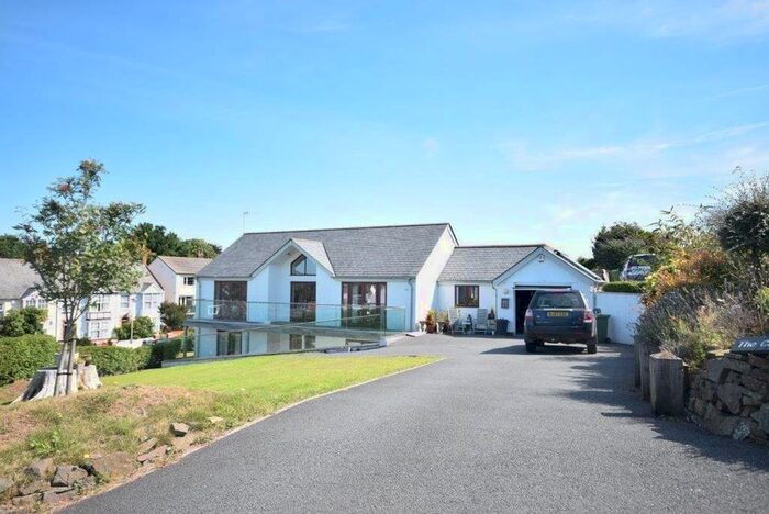 4 Bedroom Property To Rent In Graynfylde Drive, Bideford, Devon, EX39