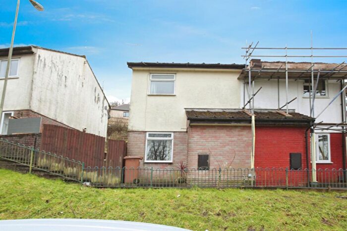3 Bedroom Semi Detached House For Sale In Bronmynydd, Abertridwr, Caerphilly, CF83