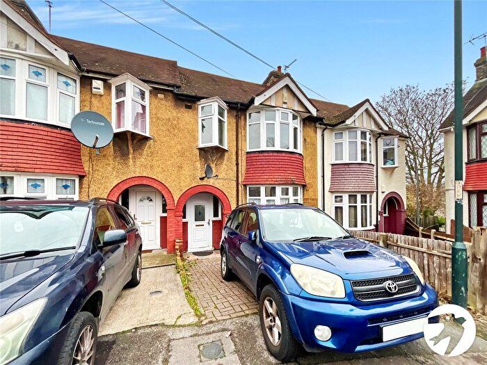 3 Bedroom Terraced House To Rent In Westmount Avenue, Chatham, Kent, ME4