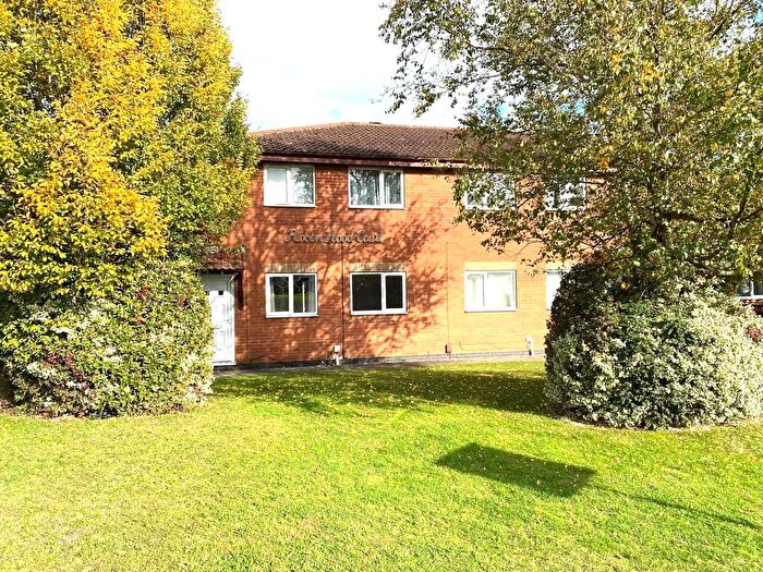 2 Bedroom Flat To Rent In Covert Close, Hucknall, Nottingham, Nottinghamshire, NG15