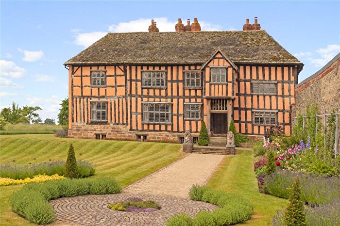 6 Bedroom Equestrian Facility For Sale In Tillers Green, Dymock, Gloucestershire, GL18