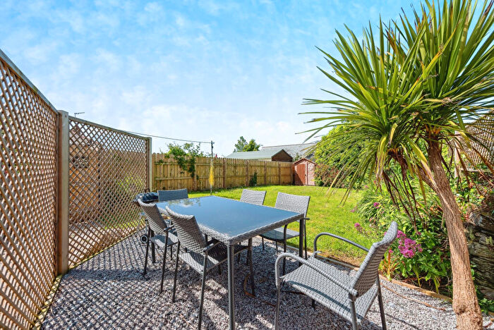 2 Bedroom Cottage To Rent In St. Issey, PL27
