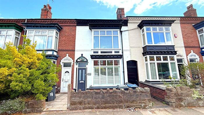 4 Bedroom Terraced House For Sale In Mary Vale Road, Bournville, Birmingham, B30