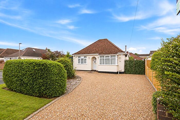 2 Bedroom Bungalow For Sale In Tile Kiln Lane, Hemel Hempstead, Hertfordshire, HP3