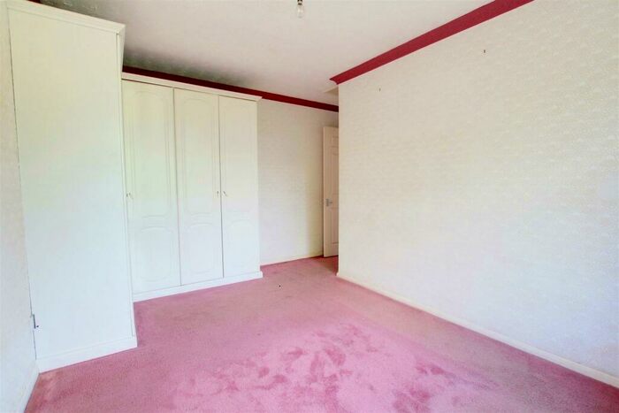 3 Bedroom Detached Bungalow For Sale In High Street, Mablethorpe, LN12