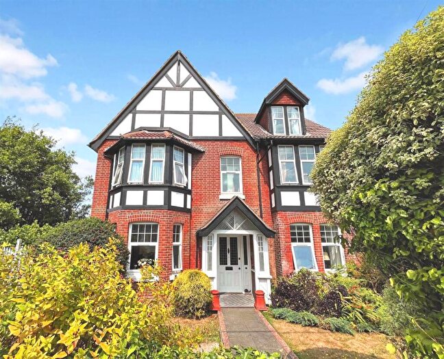 13 Bedroom Detached House For Sale In Granville Road, Totland Bay, PO39