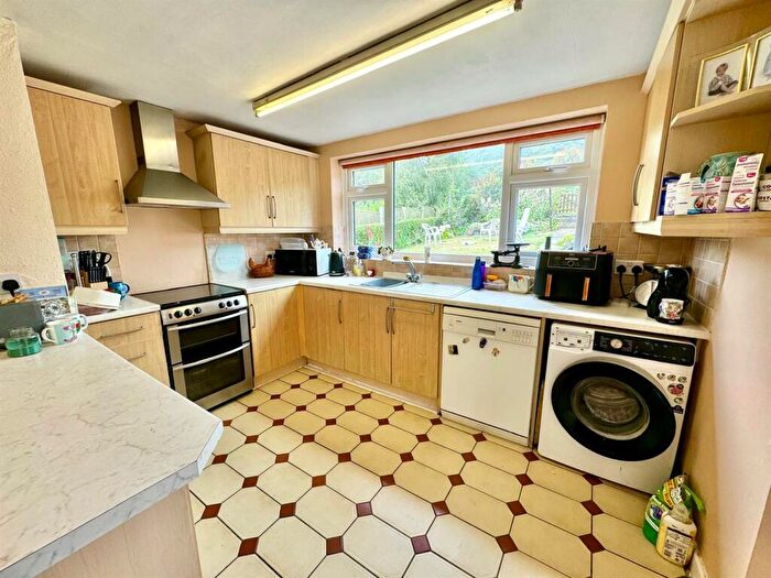 3 Bedroom Semi-Detached House For Sale In Vardre Avenue, Deganwy, LL31