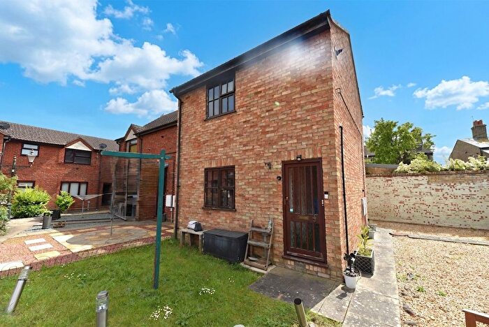 1 Bedroom End Of Terrace House For Sale In Mortimer Row, Somersham, PE28