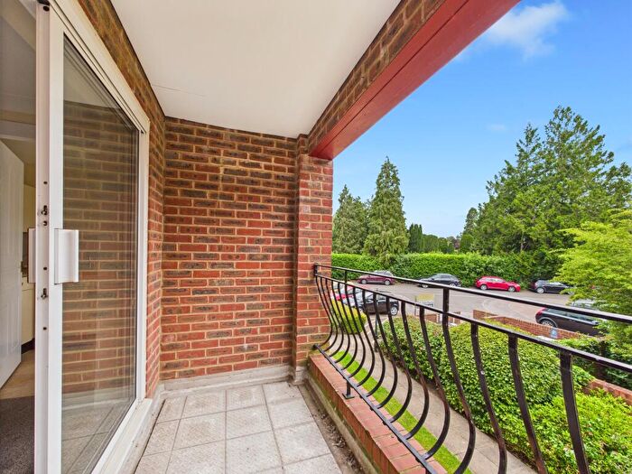 1 Bedroom Apartment To Rent In Trinity Court, Marlow, Buckinghamshire, SL7