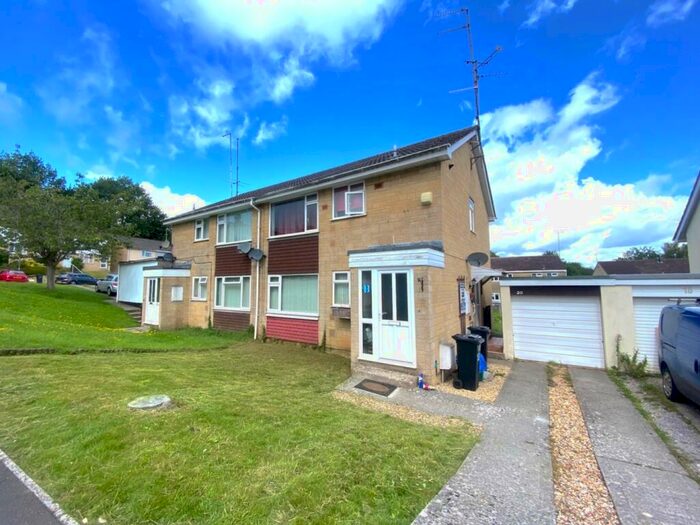 1 Bedroom Flat To Rent In Paulton, Bristol, BS39