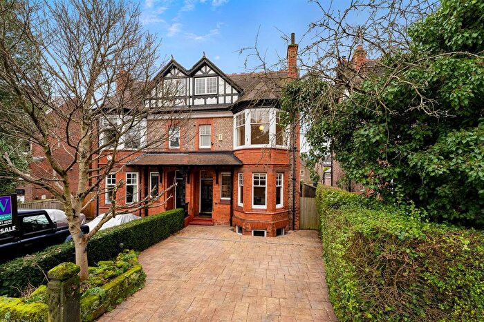 5 Bedroom Semi Detached House For Sale In Groby Road, Altrincham, WA14