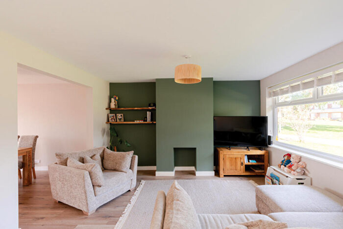 3 Bedroom Semi-Detached House For Sale In Brockley Close, Little Stoke, Bristol, BS34