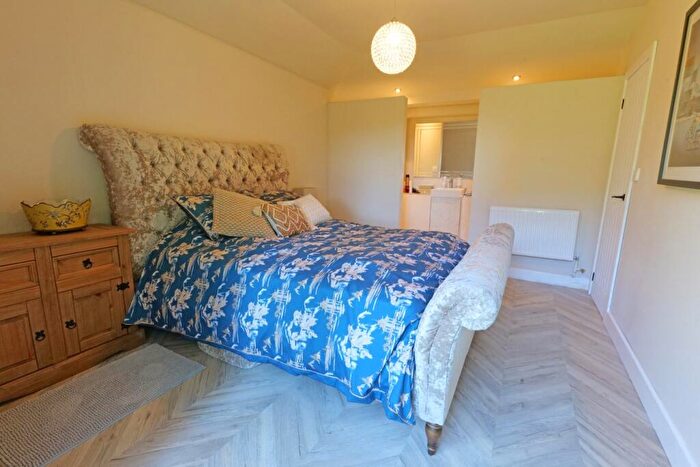 3 Bedroom Bungalow For Sale In Cotton Tree Lane, Colne, BB8