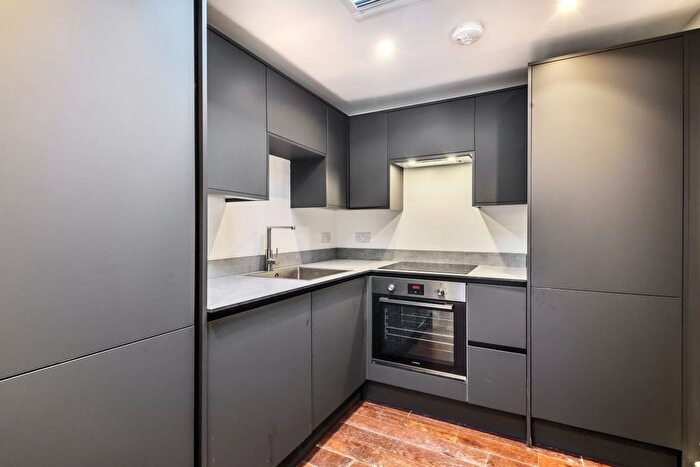 Studio To Rent In Clarence Road, Bounds Green, N22