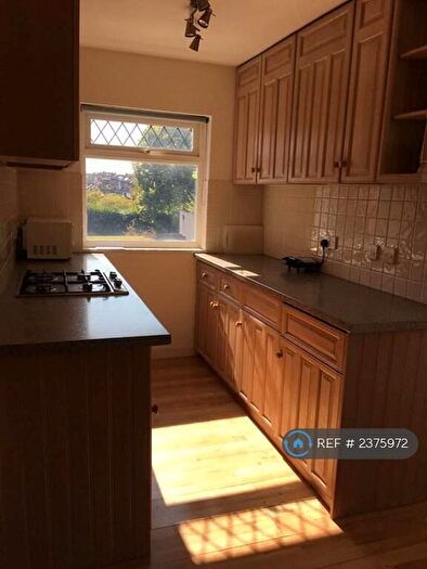 4 Bedroom Semi-Detached House To Rent In Prince Charles Road, Exeter, EX4