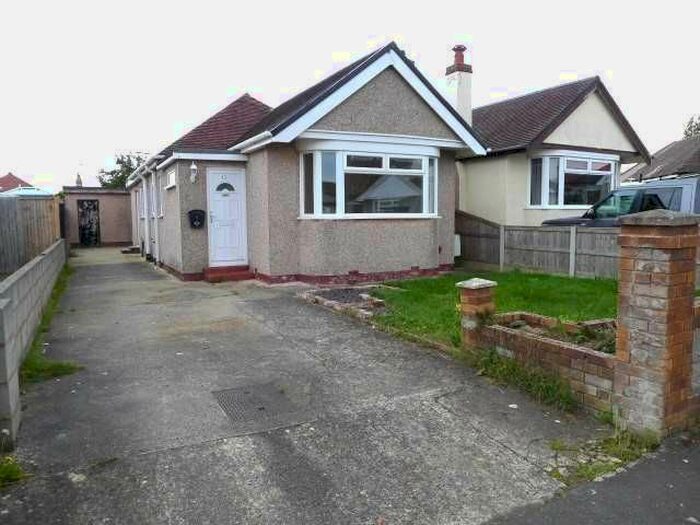 3 Bedroom Bungalow To Rent In Michaels Road, Rhyl, LL18