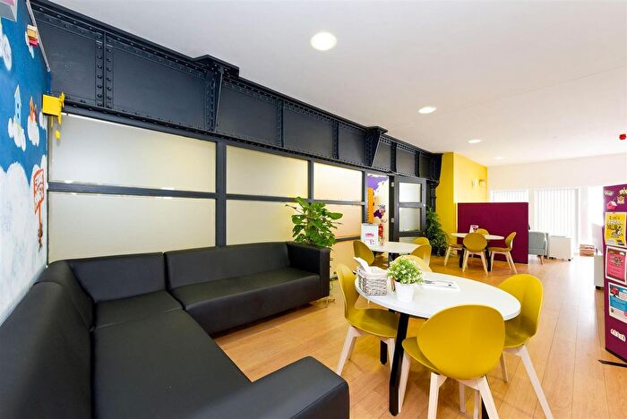 Studio To Rent In Upperton Road, Leicester, LE3