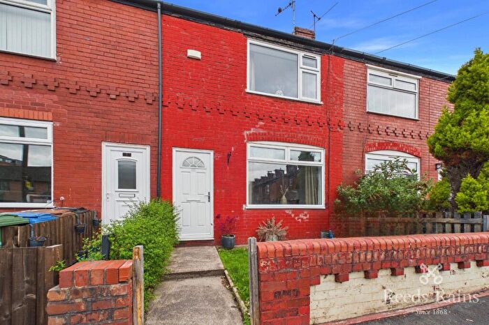 2 Bedroom Terraced House For Sale In Rupert Street, Stockport, Greater Manchester, SK5