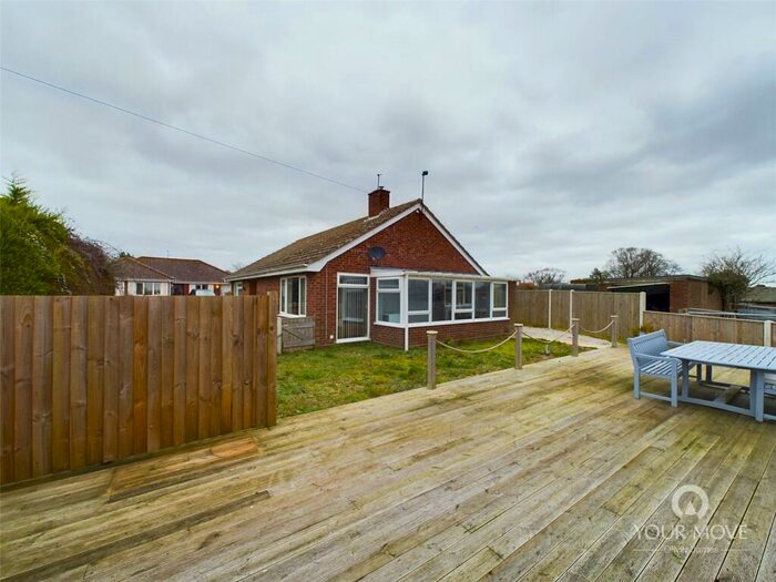 3 Bedroom Bungalow For Sale In Pockthorpe, Halvergate, Norwich, Norfolk, NR13