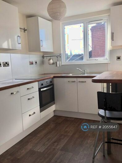 1 Bedroom Flat To Rent In Bishospton, Bristol, BS7