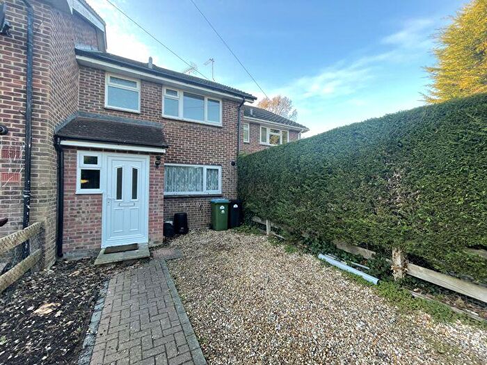 3 Bedroom Terraced House To Rent In Hedge End, Bognor Regis, PO22