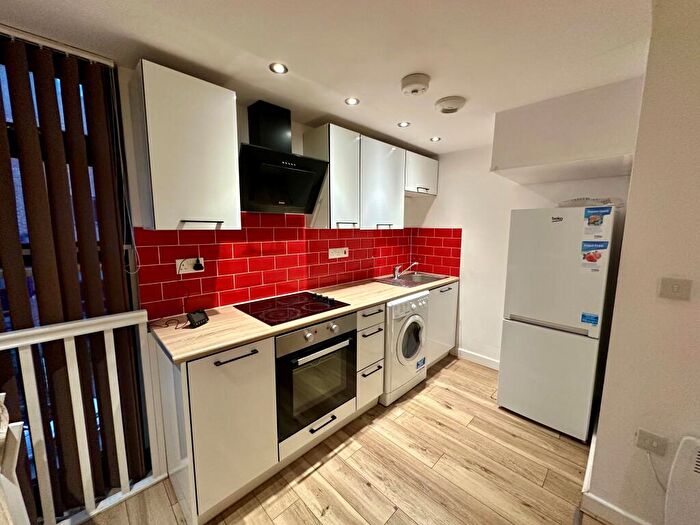 1 Bedroom Apartment To Rent In Queen Street, LE1