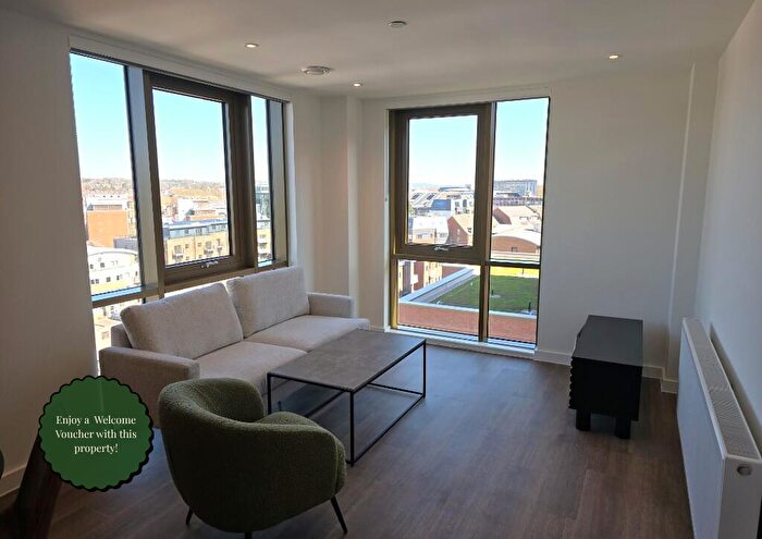 2 Bedroom Apartment To Rent In Weldale Street, Reading, Berkshire, RG1