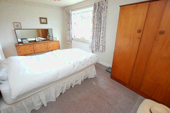 3 Bedroom Detached House For Sale In Hereford Close, Ashton-under-Lyne, Greater Manchester, OL6