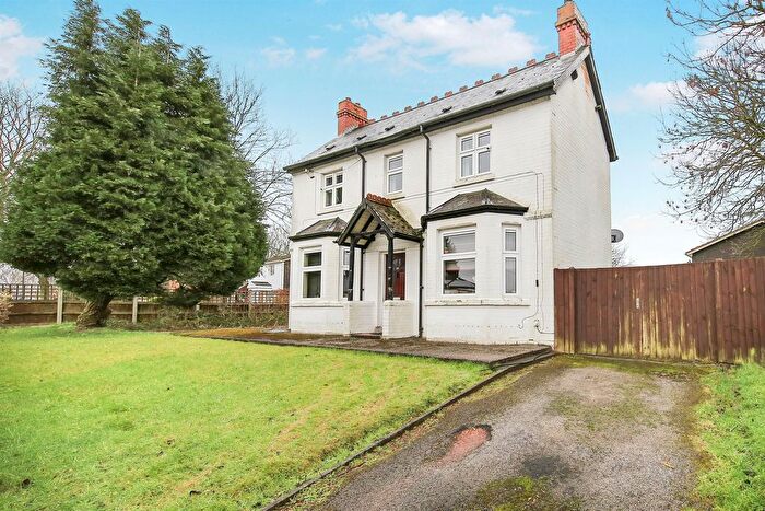 3 Bedroom Detached House For Sale In Langley Road, Merry Hill, Wolverhampton, WV4