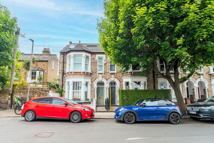 5 Bedroom Terraced House To Rent In Taybridge Road, Clapham Common North Side, London, SW11