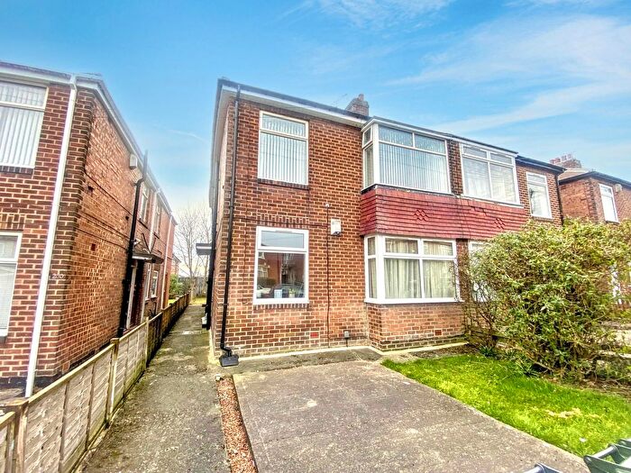 2 Bedroom Flat To Rent In Balkwell Avenue, North Shields, NE29