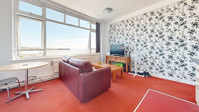 1 Bedroom Flat For Sale In Portland, DT5