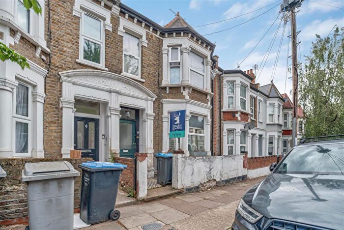 3 Bedroom Flat For Sale In Burns Road, NW10