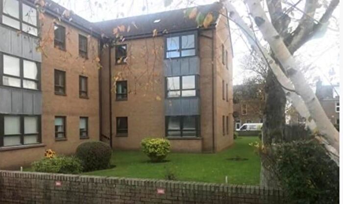 2 Bedroom Flat To Rent In Windsor Court, Brook Street, Broughty Ferry, DD5
