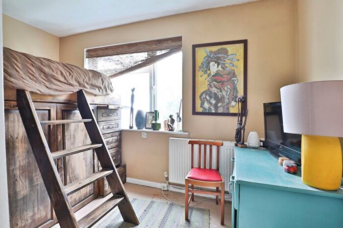 1 Bedroom Apartment For Sale In Knole Road, Bournemouth, BH1