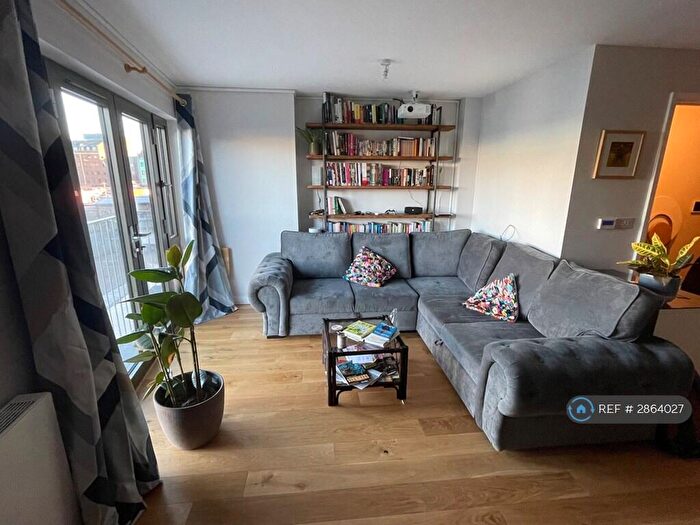 2 Bedroom Flat To Rent In Hope Quay, Bristol, BS1