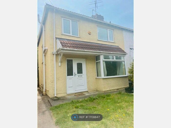 4 Bedroom Semi-Detached House To Rent In Wootton Road, Bristol, BS4