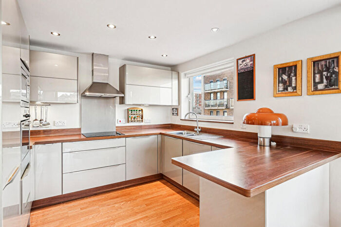 2 Bedroom Apartment To Rent In Prices Court, Battersea, SW11