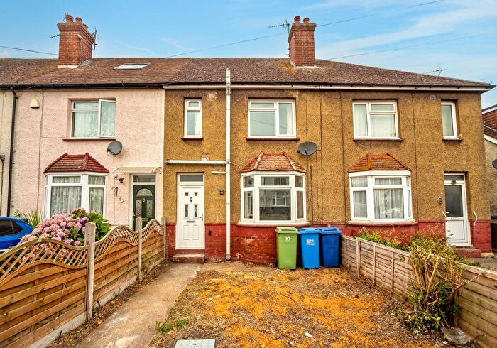3 Bedroom Terraced House For Sale In Cecil Avenue, Sheerness, Kent, ME12