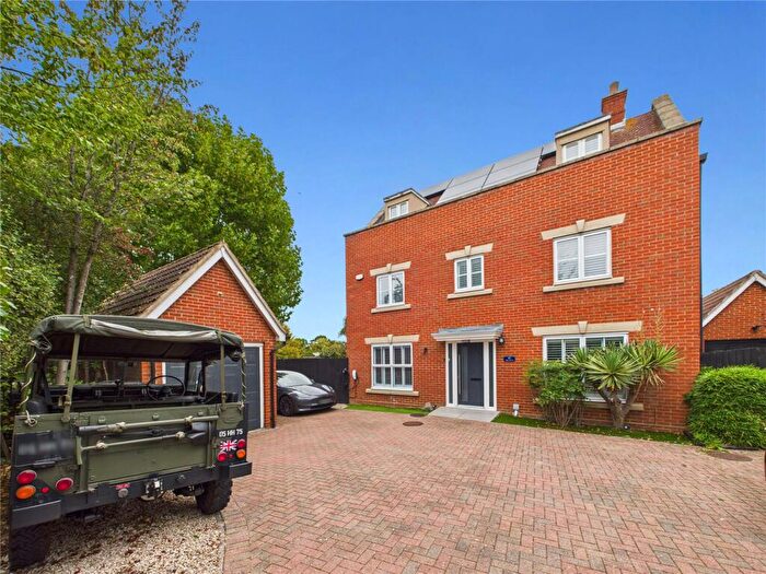 5 Bedroom Detached House For Sale In Elgar Drive, Witham, CM8