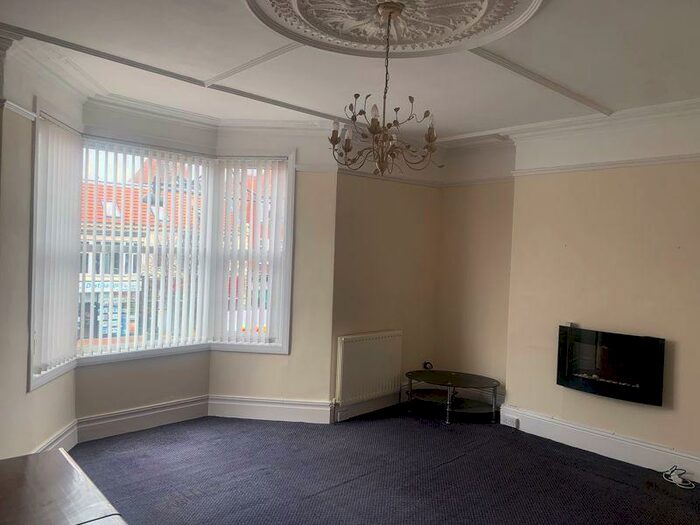 3 Bedroom Maisonette To Rent In Whitley Road, Whitley Bay, NE26