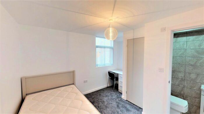 5 Bedroom Terraced House To Rent In Humber Avenue, Coventry, CV1