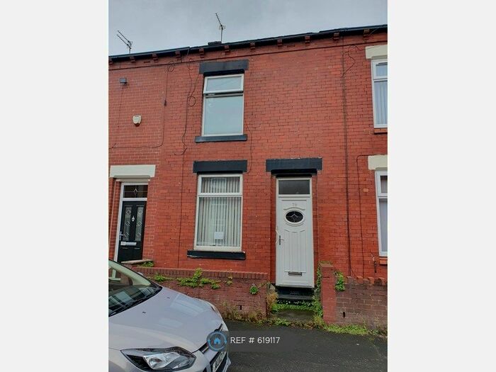 2 Bedroom Terraced House To Rent In Bredbury Street, Chadderton, Oldham, OL9