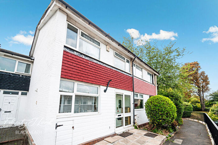 3 Bedroom Terraced House For Sale In Woodmere, London, SE9