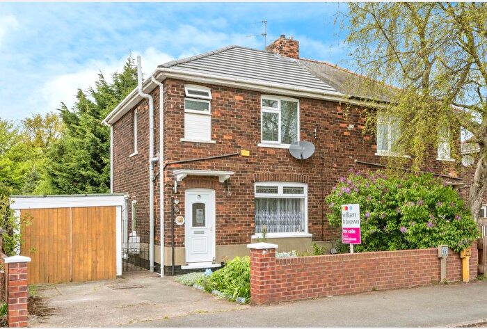 3 Bedroom House To Rent In Hempdyke Road, Scunthorpe, DN15