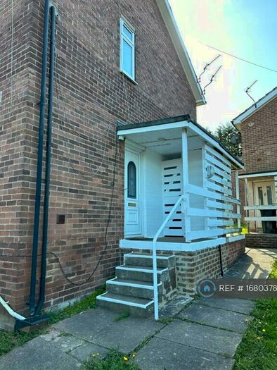 1 Bedroom Flat To Rent In Morris Avenue, Rawmarsh, Rotherham, S62